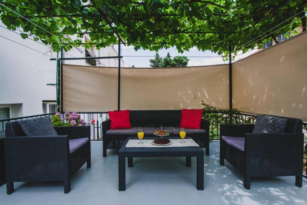 Marjan Hill 3-Br Apt,5 Guests Private Garden Near Beach Split Eksteriør billede