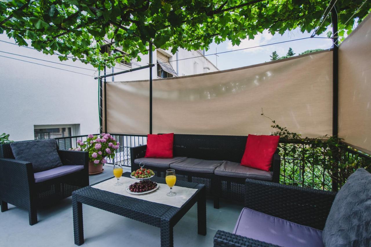 Marjan Hill 3-Br Apt,5 Guests Private Garden Near Beach Split Eksteriør billede